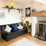 Laughing Seagull - Sea Views And Sauna *