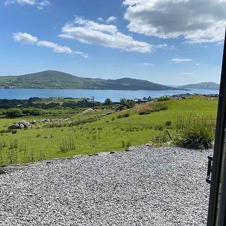 Laughing Seagull - Sea Views And Sauna Castletownbere