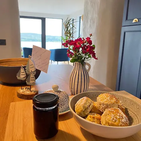 Laughing Seagull - Sea Views And Sauna Vakantiehuis Castletownbere